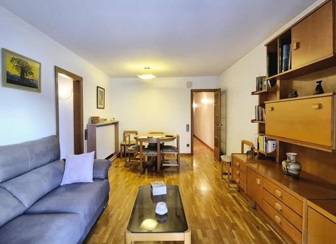 Piso En venta en Terrassa photo 0