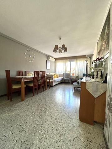 Piso En venta en Terrassa photo 0