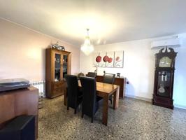 Piso En venta en Terrassa photo 0