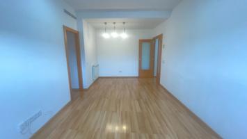 Piso En venta en Terrassa photo 0
