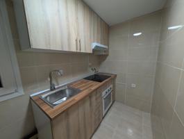 Piso En venta en Terrassa photo 0