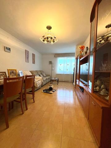 Piso En venta en Terrassa photo 0