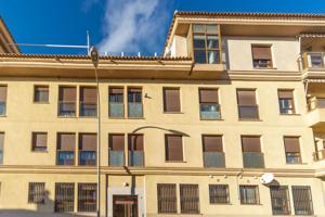 Piso En venta en Guadix photo 0