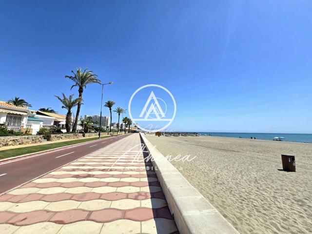 APARTAMENTO EN PRIMERA LINEA DE PLAYA photo 0