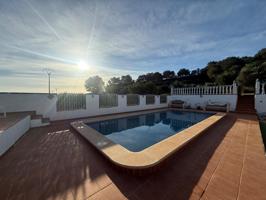 Casa rústica con piscina y 3.221 m² de terreno en Campoverde photo 0