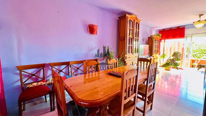 Unifamiliar adosada - Vilafant photo 0