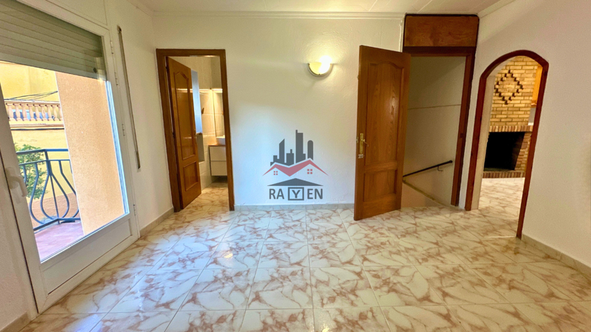 Unifamiliar adosada - Vilafant photo 0