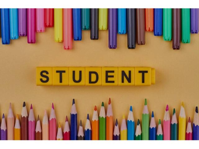 ESTUDIANTES SEPTIEMBRE photo 0