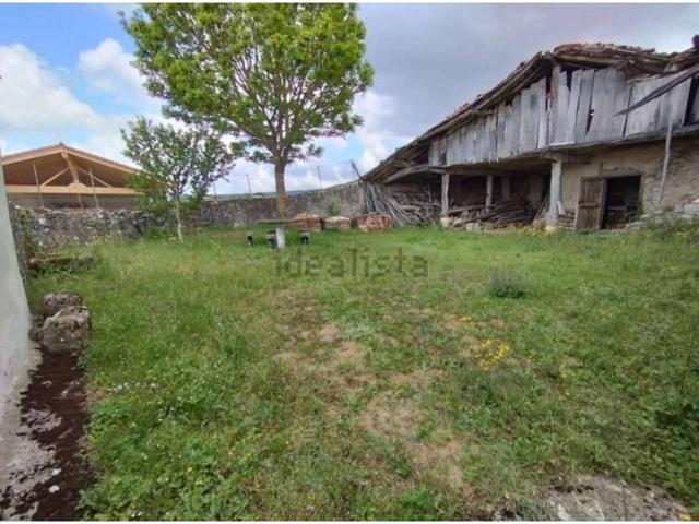 Casa en venta en Quincoces de Yuso photo 0