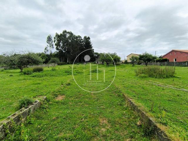 Venta de terreno en Cambre photo 0