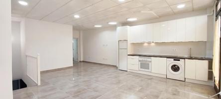Apartamento reformado y listo para entrar en Adeje casco. photo 0