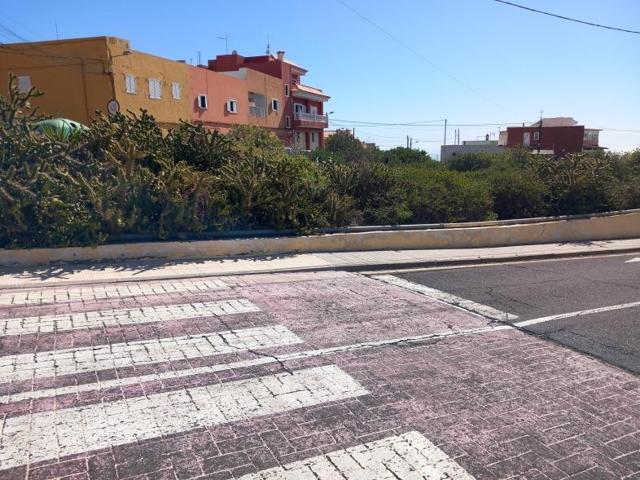 Terrenos Urbanos en Charco del Pino, Granadilla photo 0