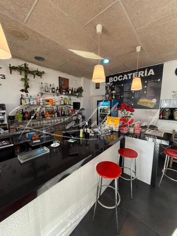 LOCAL OPORTUNIDAD NEGOCIO REUS photo 0
