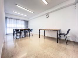 Local Comercial en Raval Santa Anna, Reus photo 0