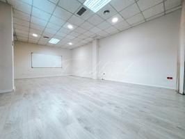 Locales en alquiler en Reus photo 0