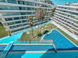 Piso luminoso con terraza y licencia turística en Salou photo 0