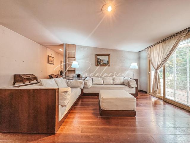 Villa con jardín y piscina en Reus photo 0