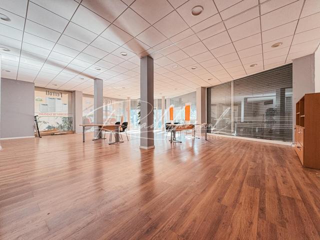 Alquiler de local comercial en Reus photo 0