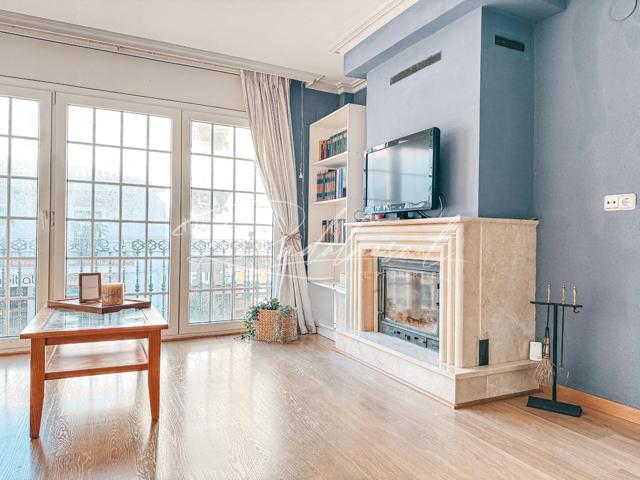 Casa de 3 plantas en la costa de Cambrils photo 0