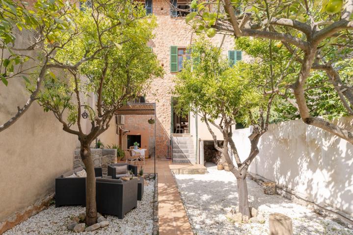Casa En venta en Sóller photo 0