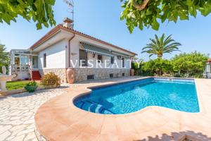 Chalet en Zona de Capiscol, San Juan, Alicante. photo 0