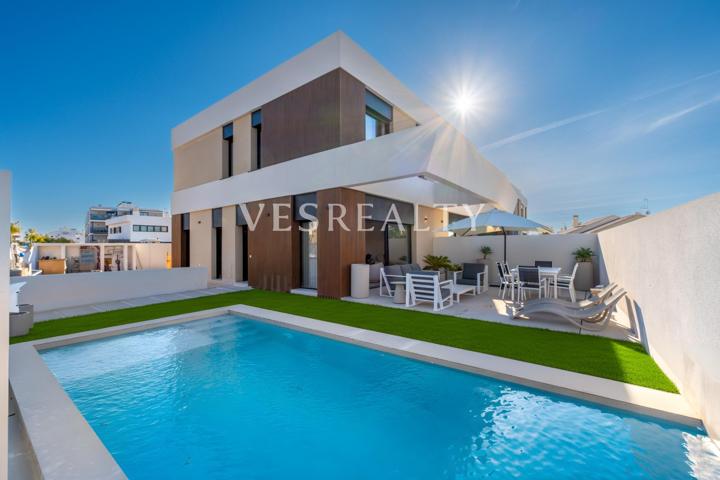 Unifamiliar Pareada En venta en Bellavista - Capiscol - Frank Espinós, San Juan Alicante photo 0