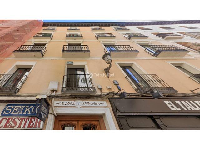 Piso en venta en Casco Antiguo(50001) photo 0