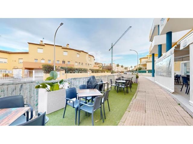 Local En venta en Oliva photo 0