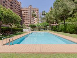 Piso En venta en Penya - Roja - Avda. Francia, Valencia photo 0