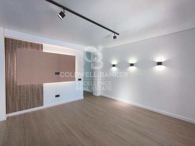 Piso En venta en Fonteta De Sant Lluís, Valencia photo 0