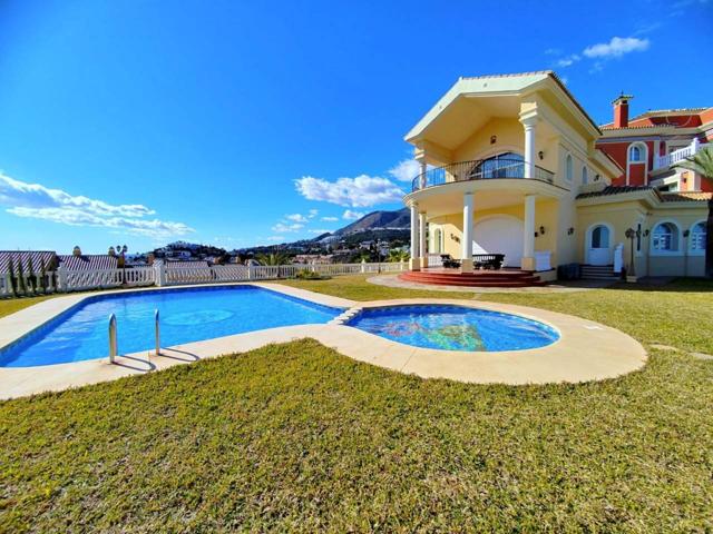 VILLA DE LUJO EN BENALMÁDENA CON ESPECTACULARES VISTAS ✨ photo 0