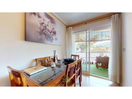 PISO TIPO DUPLEX EN VENTA CON 2 TERRAZAS, GARAJE y PISCINA photo 0