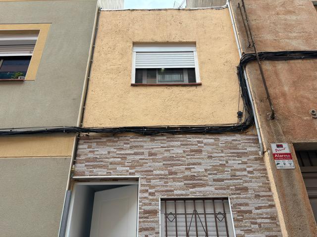 Unifamiliar Pareada En venta en Badalona photo 0