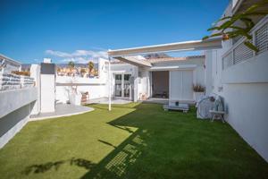 Bungalow en San Eugenio Alto, Tenerife photo 0