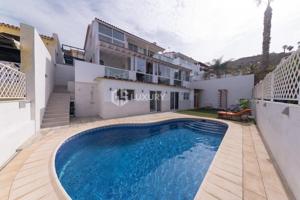 Chalet en venta en San Eugenio Alto photo 0