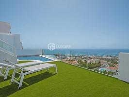 Villa de lujo reformada con vistas al mar en San Eugenio photo 0