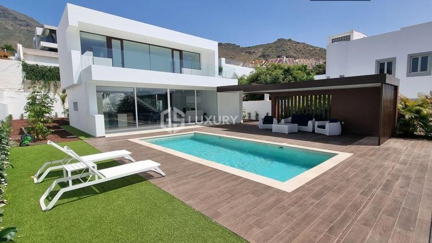 Villa de Lujo en Costa Adeje, Tenerife Sur photo 0