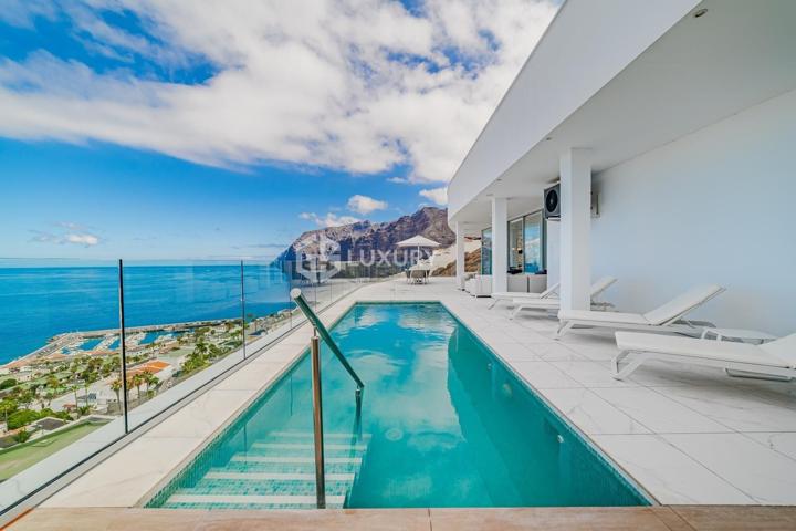 Ático de Lujo en Residencial Cristal- Los Gigantes photo 0