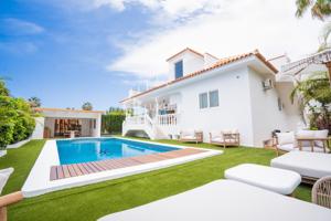 Villa exclusiva en el Golf Costa Adeje photo 0