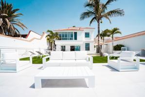 Villa exclusiva en Playa La Arena photo 0