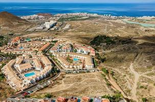 Proyecto de Centro Comercial con Licencia en Chayofa photo 0