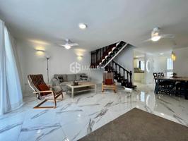 Adosado Reformado en El Camisón photo 0