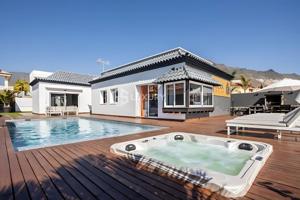 Villa Diana – Madroñal photo 0