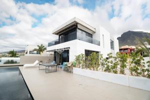 Villa moderna en El Madroñal photo 0