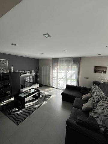 Casa En venta en Calle La Paz 21, Castejón, Navarra photo 0