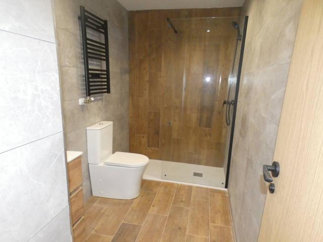 Piso en venta en Delicias(50017) photo 0