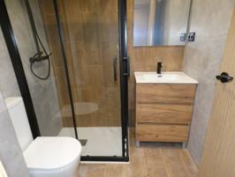 Piso en venta en El Rabal(50014) photo 0