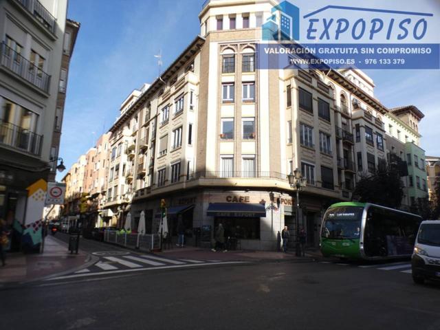 Piso en venta en Casco Antiguo(50001) photo 0