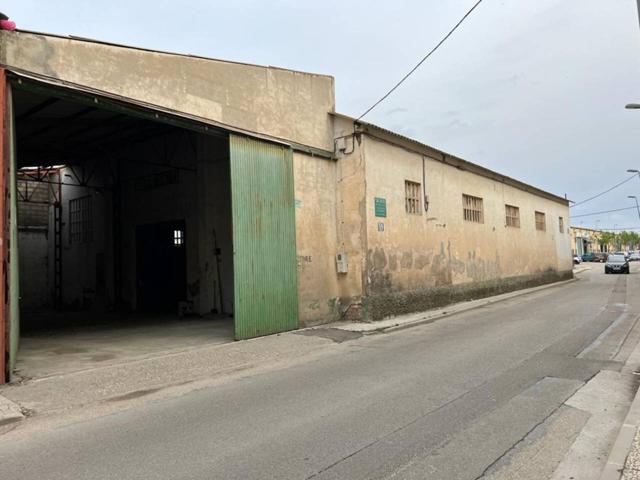 Nave comercial en venta en Cuarte de Huerva photo 0