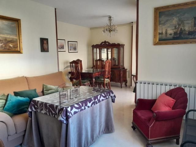 Piso En alquiler en Jaén photo 0
